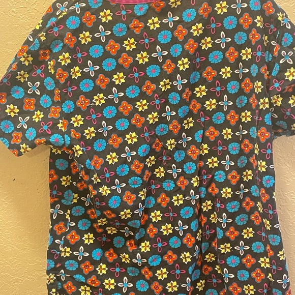 Dickies scrub top - Picture 5 of 5